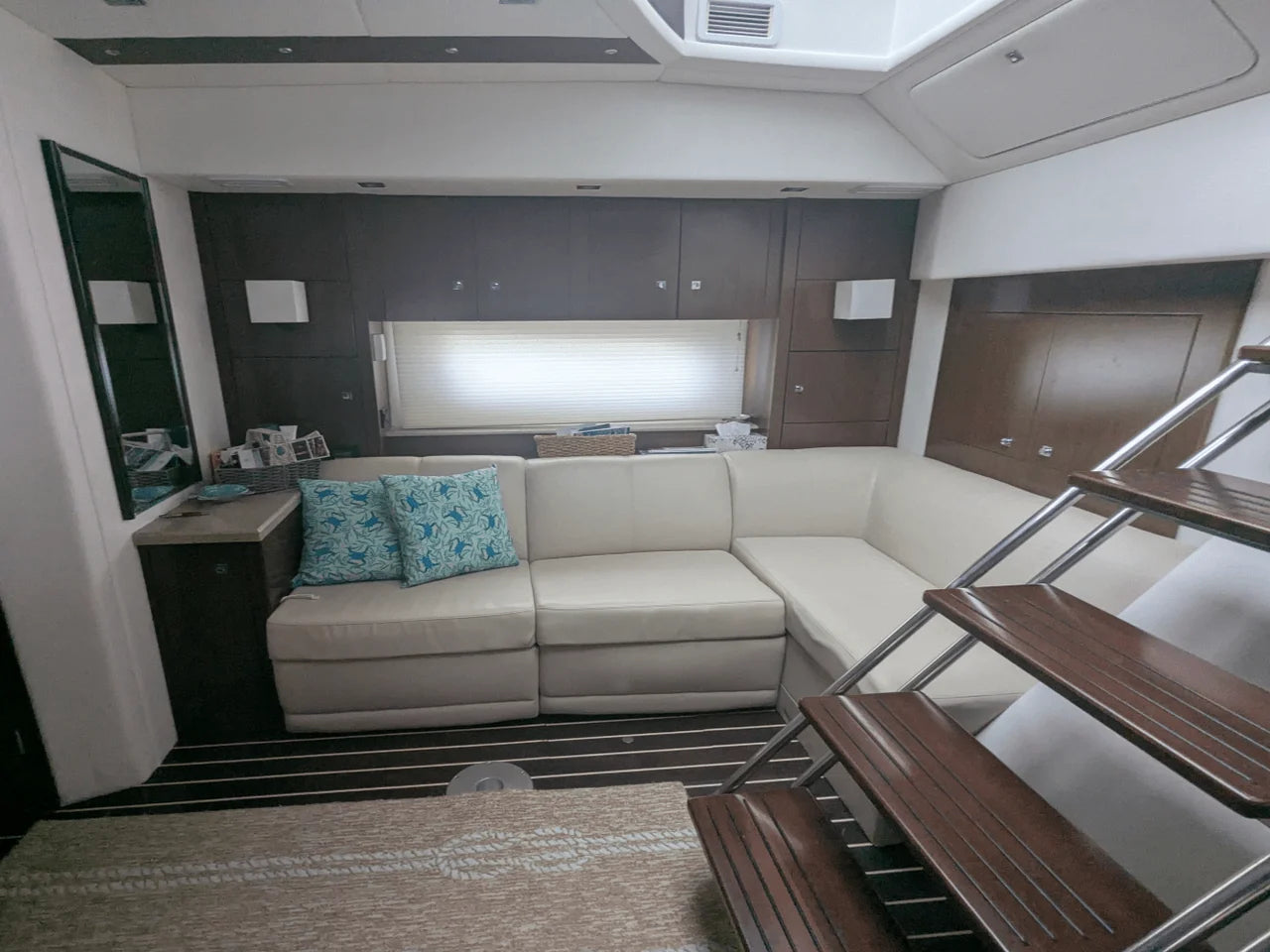 2013 Cruisers Yachts 48 CANTIUS 48.0 feet, Baltimore, MD #45