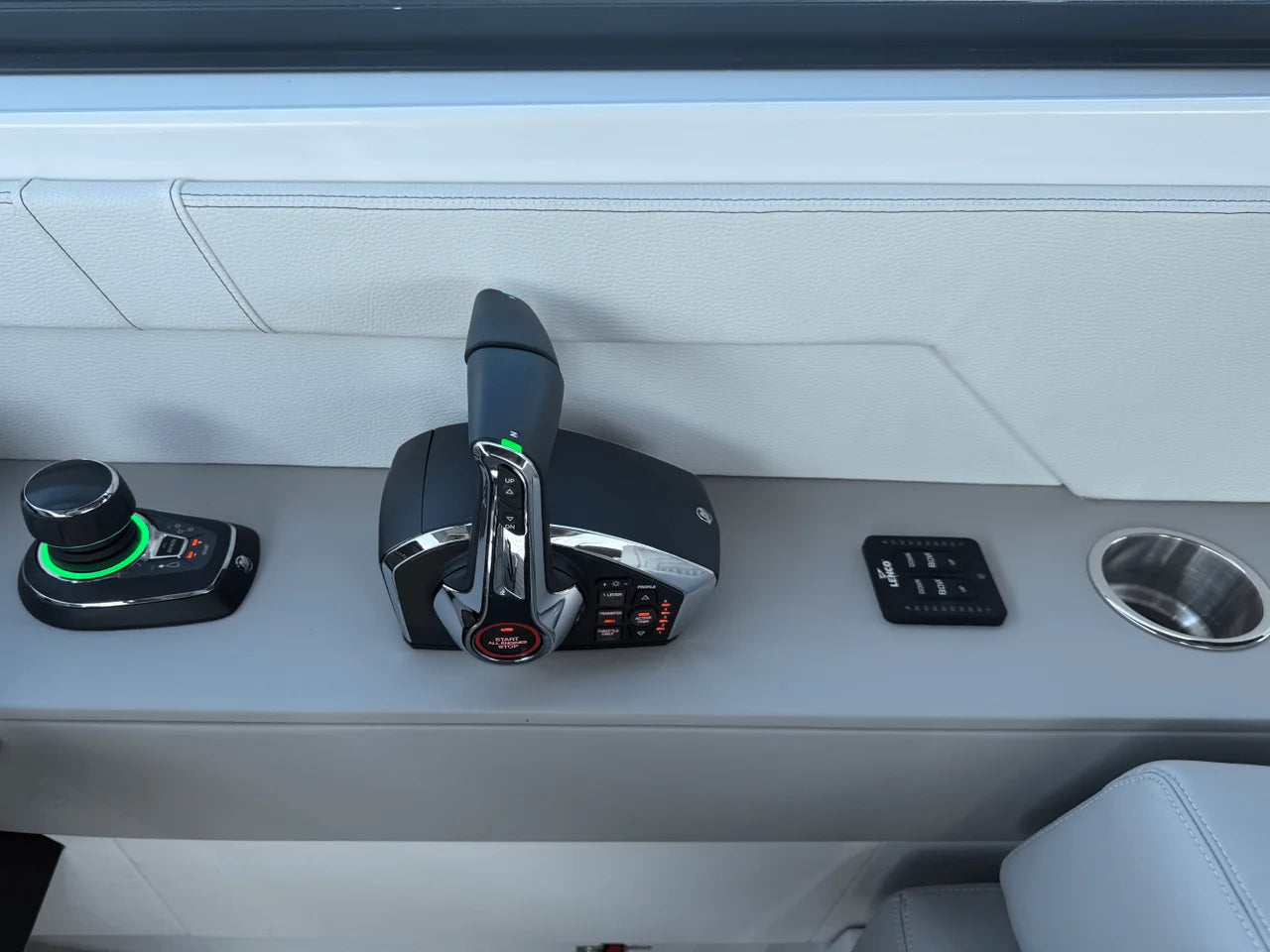 2026 Cruisers Yachts 34 GLS Outboard 34.0 feet, Grasonville, MD #21