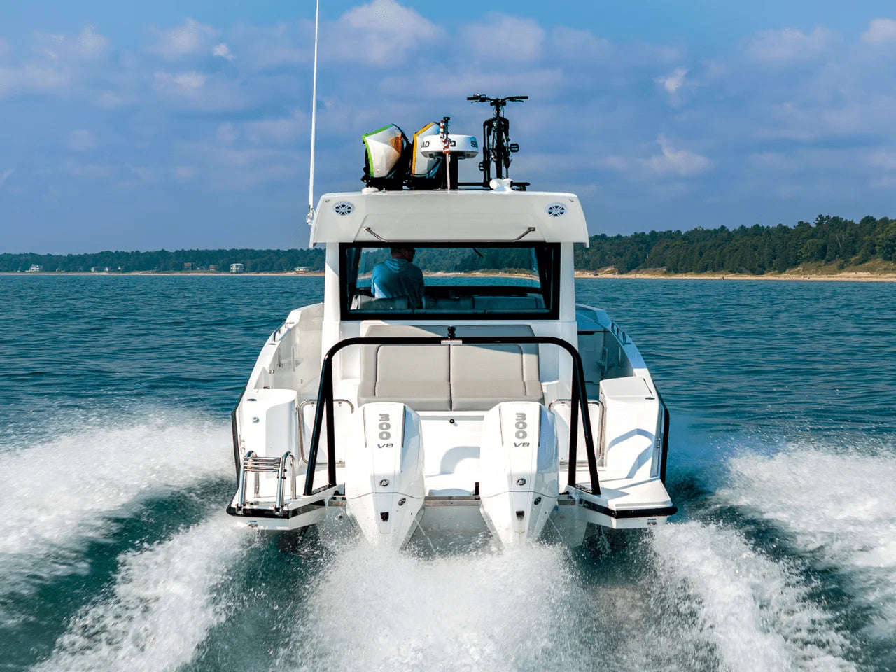2026 Cruisers Yachts 38 VTR EC 38.0 feet, Inuvik, Northwest Territories #4