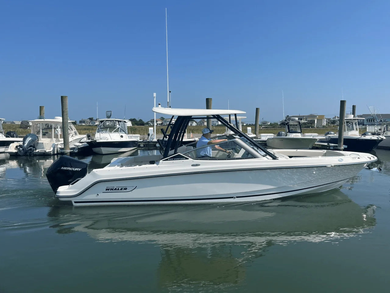 2026 Boston Whaler 240 Vantage 24.0 feet, Westbrook, Connecticut #1