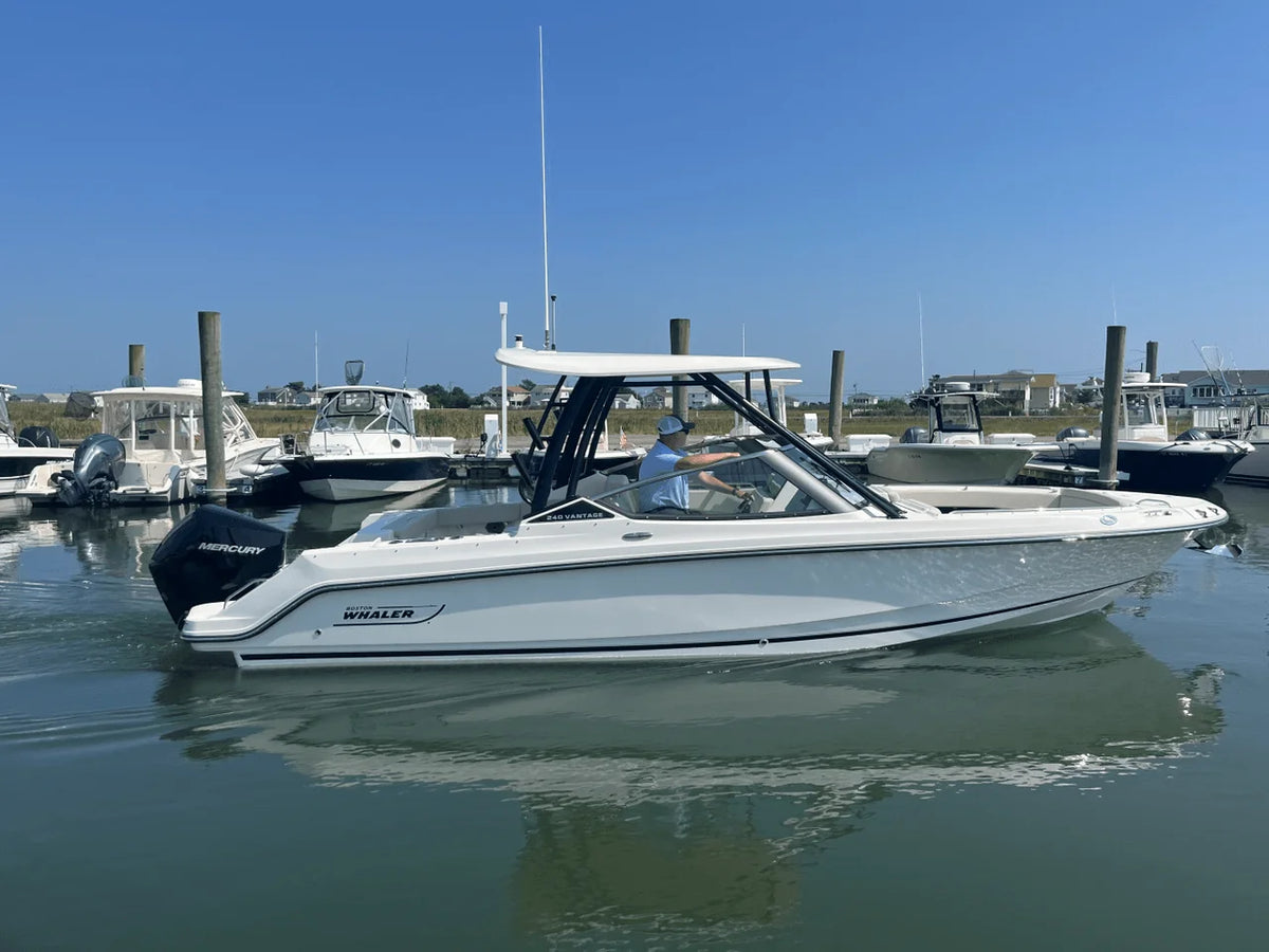 2026 Boston Whaler 240 Vantage 24.0 feet, Westbrook, Connecticut #1