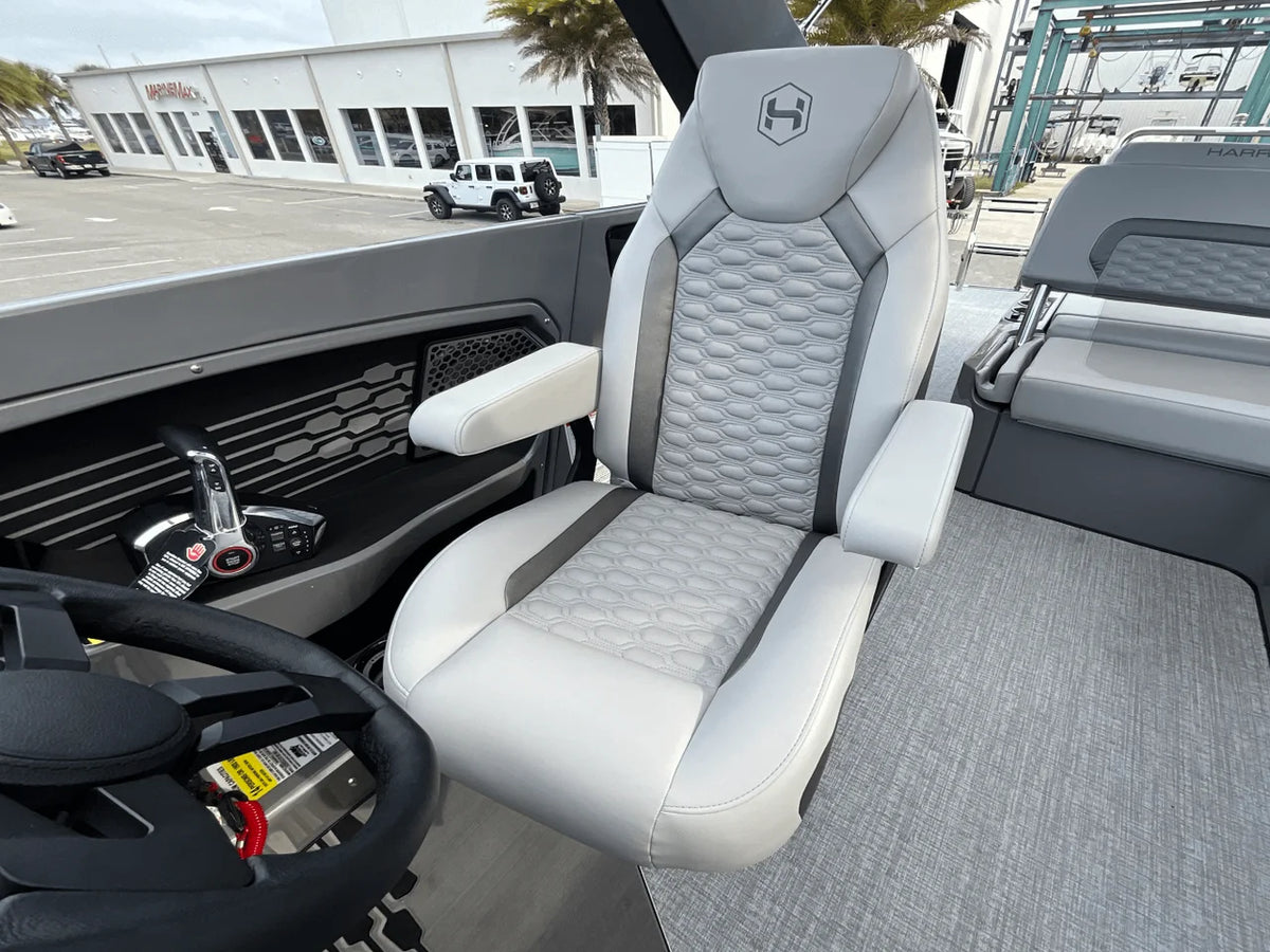2024 Harris Crowne 250 25.0 feet, Jacksonville Beach, Florida #13