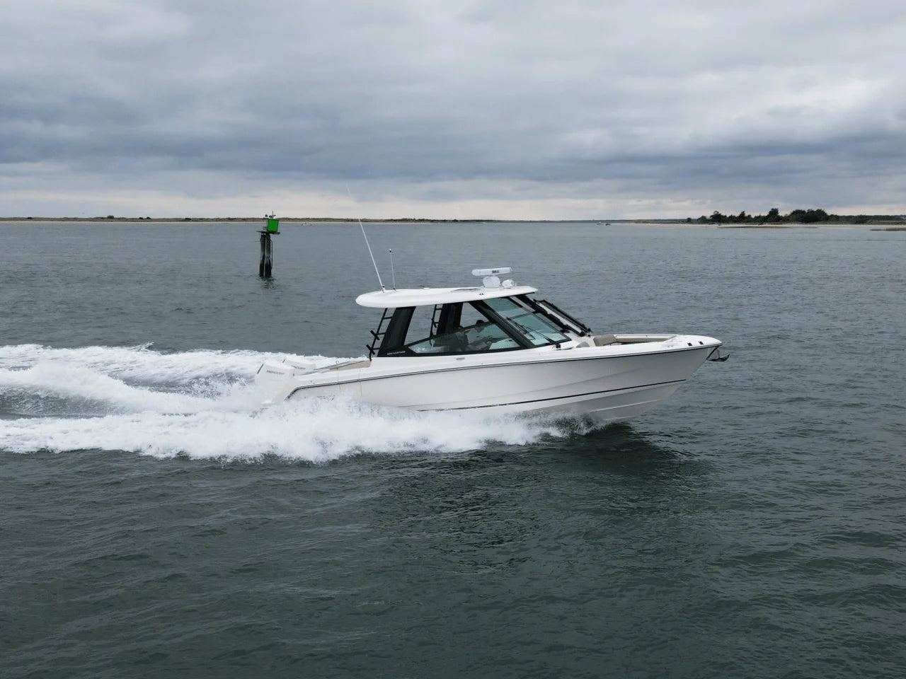 2026 Boston Whaler 330 Vantage 33.0 feet, Wrightsville Beach, North Carolina #15
