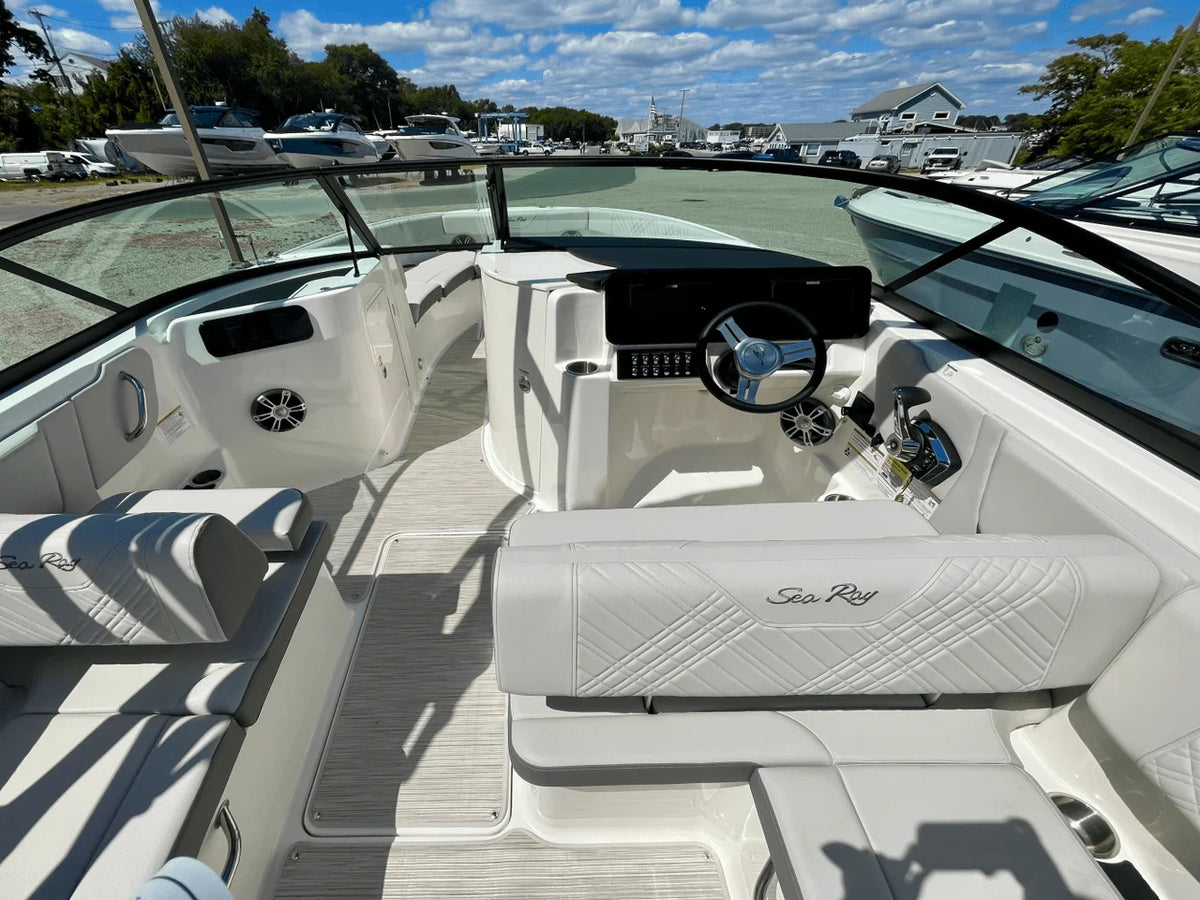 2026 Sea Ray SDX 250 Outboard 25.0 feet, Quincy, MA #9