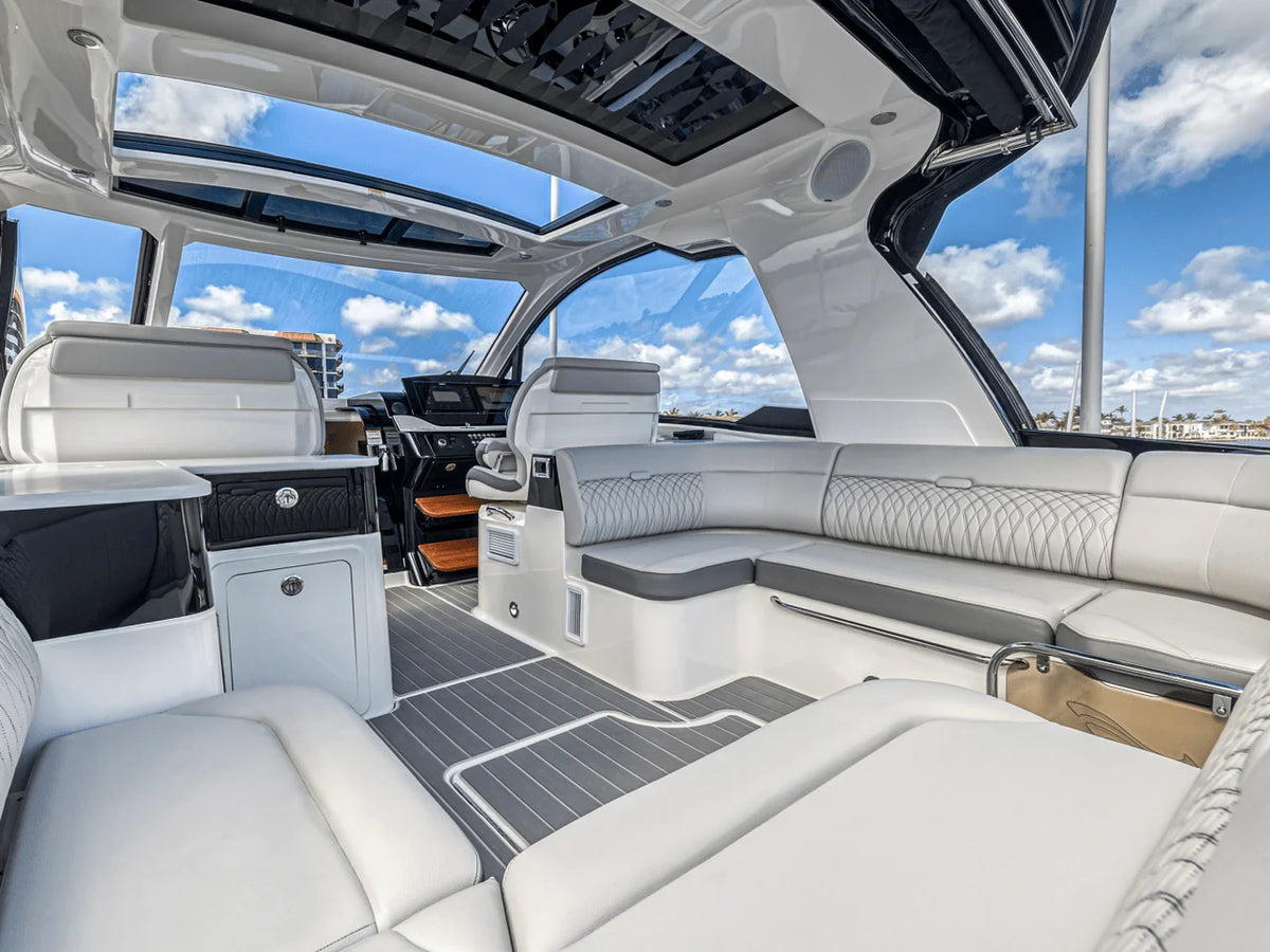 2022 Sea Ray 370 SUNDANCER OUTBOARD 37.0 feet, Highland Beach, FL, FL #58