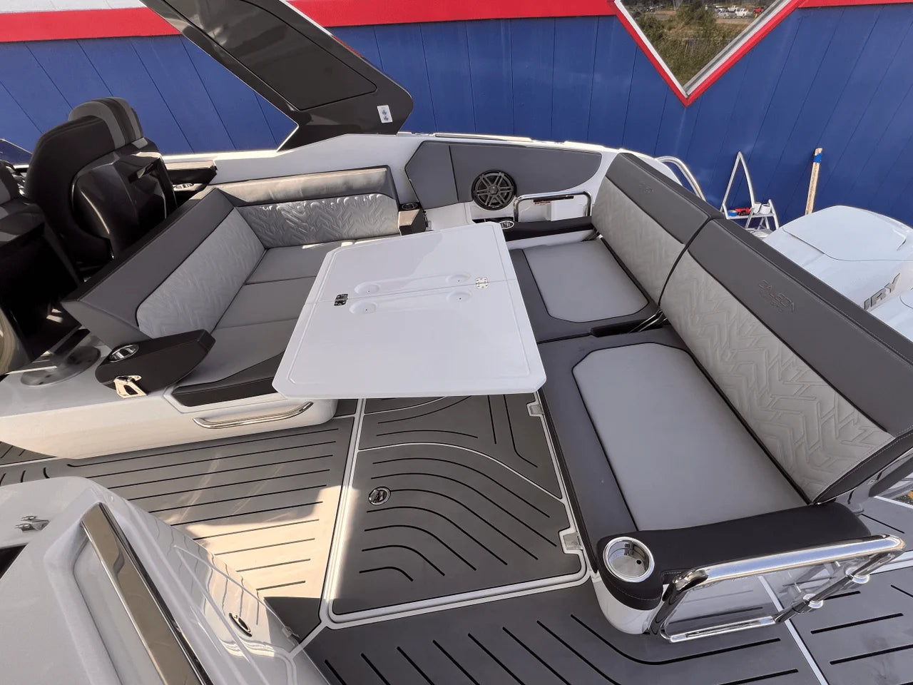 2023 Galeon 325 GTO 32.0 feet, Excelsior, Minnesota #7