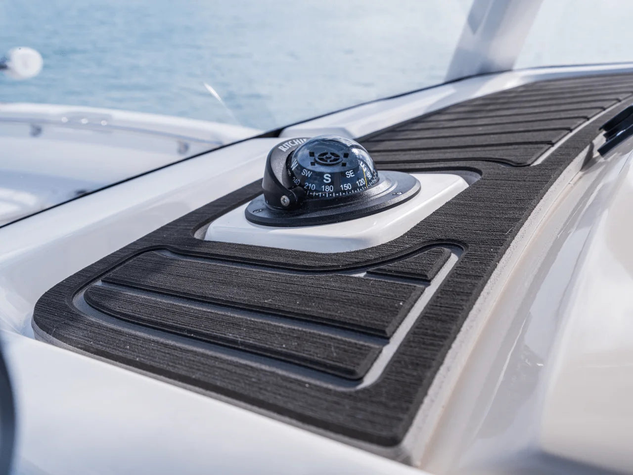 2027 Boston Whaler 220 Dauntless 22.0 feet, Naples, Florida #31