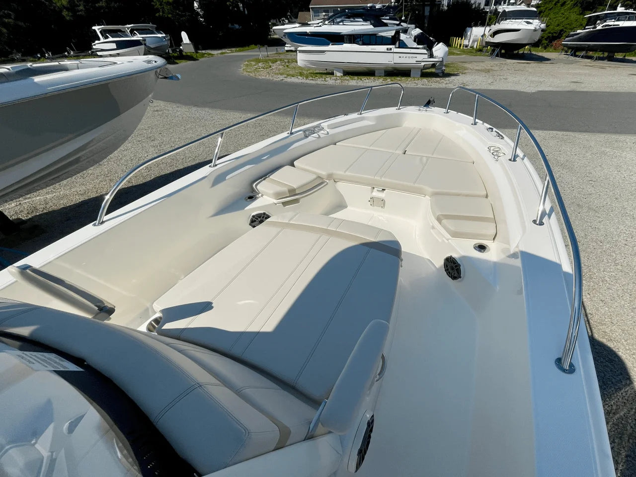 2026 Boston Whaler 250 Dauntless 25.0 feet, Quincy, MA #20