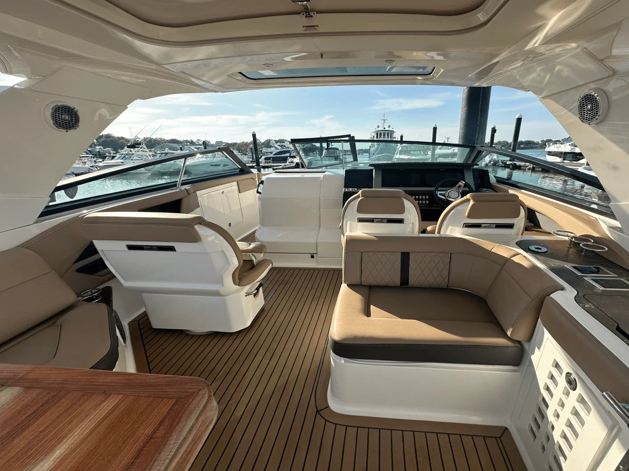 2018 Sea Ray 400 SLX 40.0 feet, Quincy, MA #23
