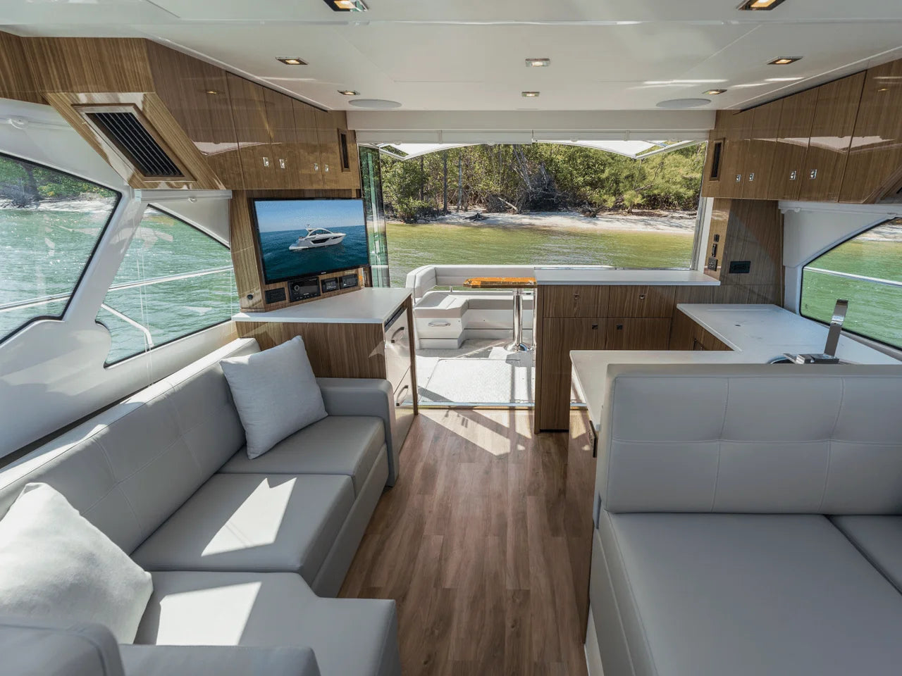 2026 Cruisers Yachts 50 Cantius 50.0 feet, Inuvik, Northwest Territories #96