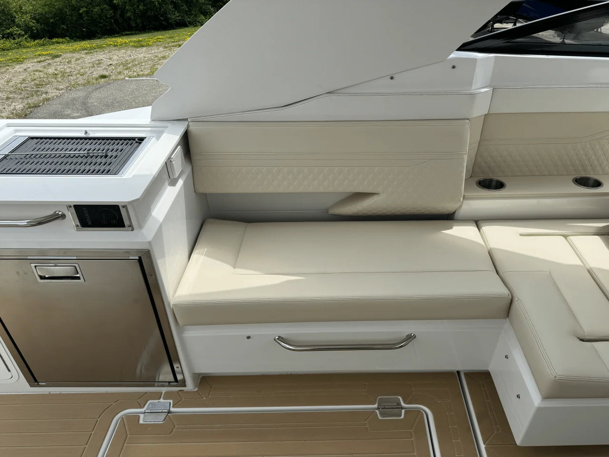 2026 Cruisers Yachts 34 GLS 34.0 feet, Excelsior, Minnesota #19