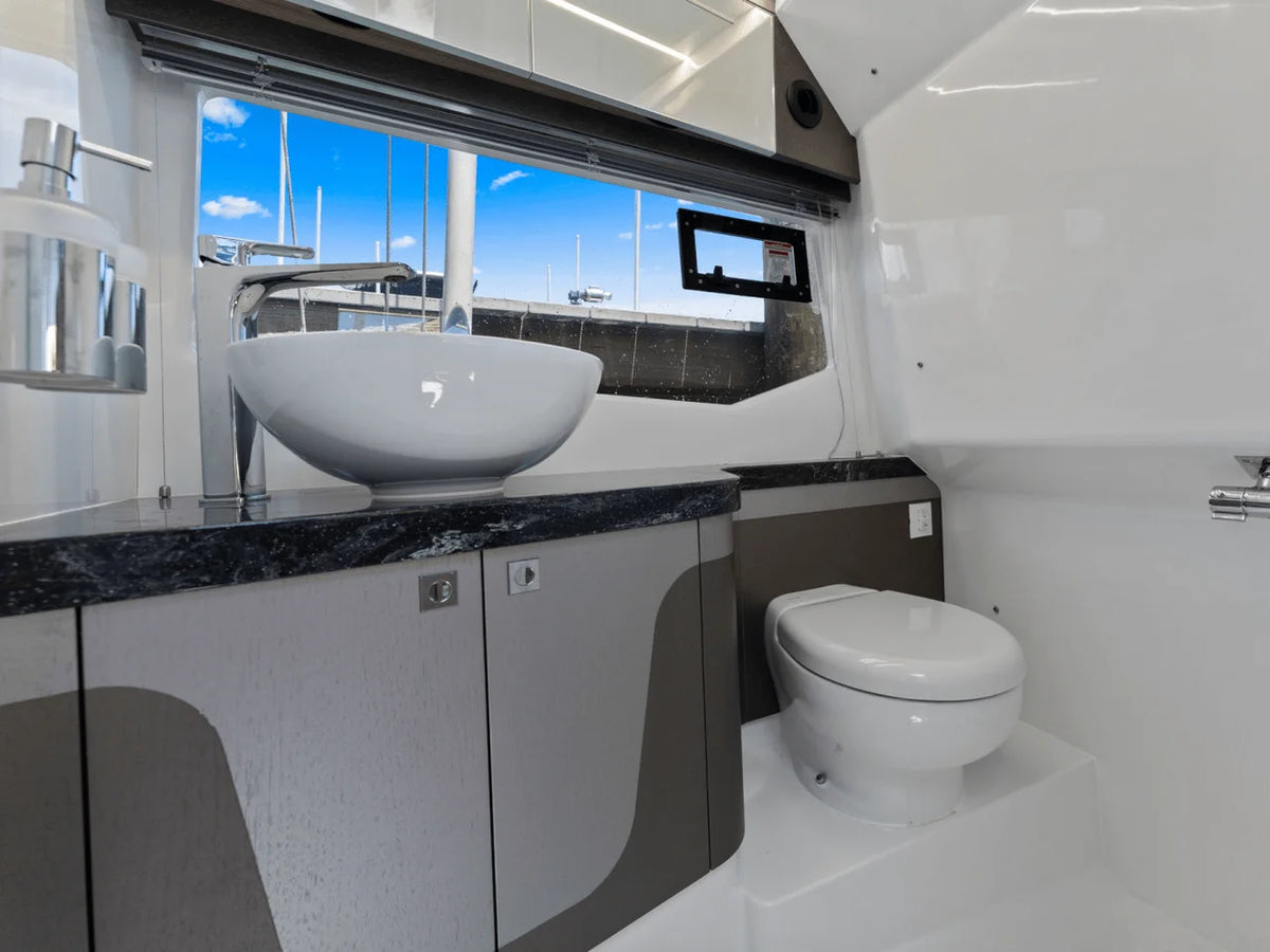 2024 Galeon 325 GTO 32.0 feet, Naples, Florida #50