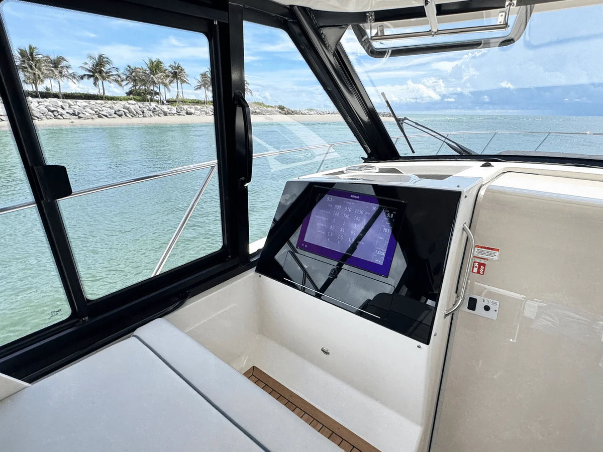 2026 Boston Whaler 365 Conquest 36.0 feet, Jupiter, Florida #26