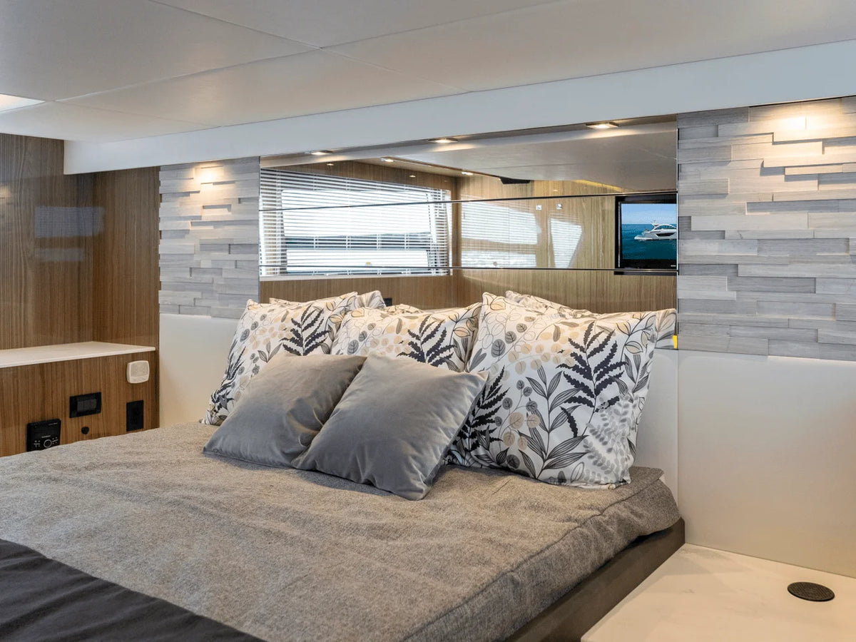 2025 Cruisers Yachts 50 Cantius 50.0 feet, Wrightsville Beach, North Carolina #52