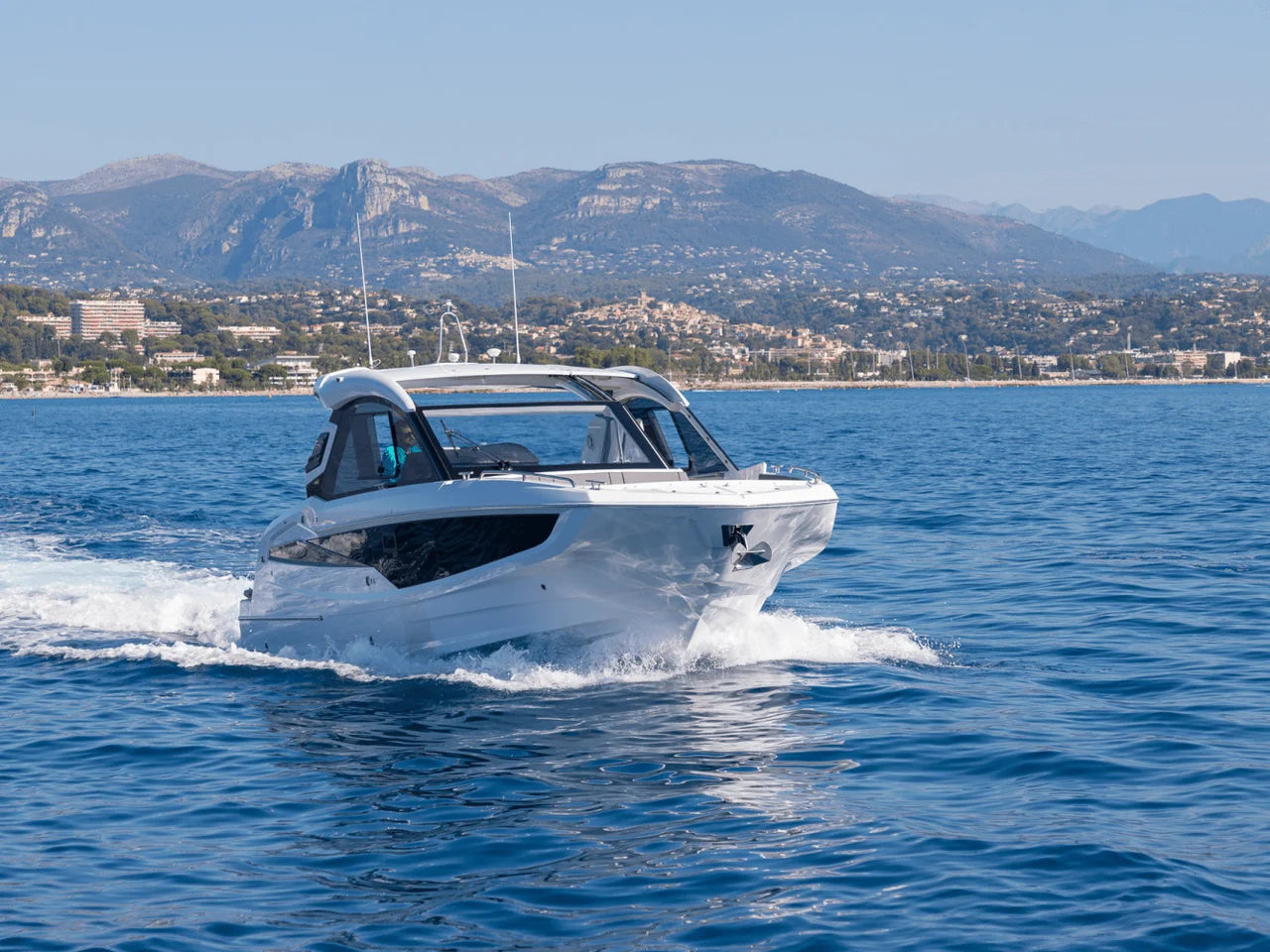 2026 Galeon 335 GTO 33.0 feet, Inuvik, Northwest Territories #4