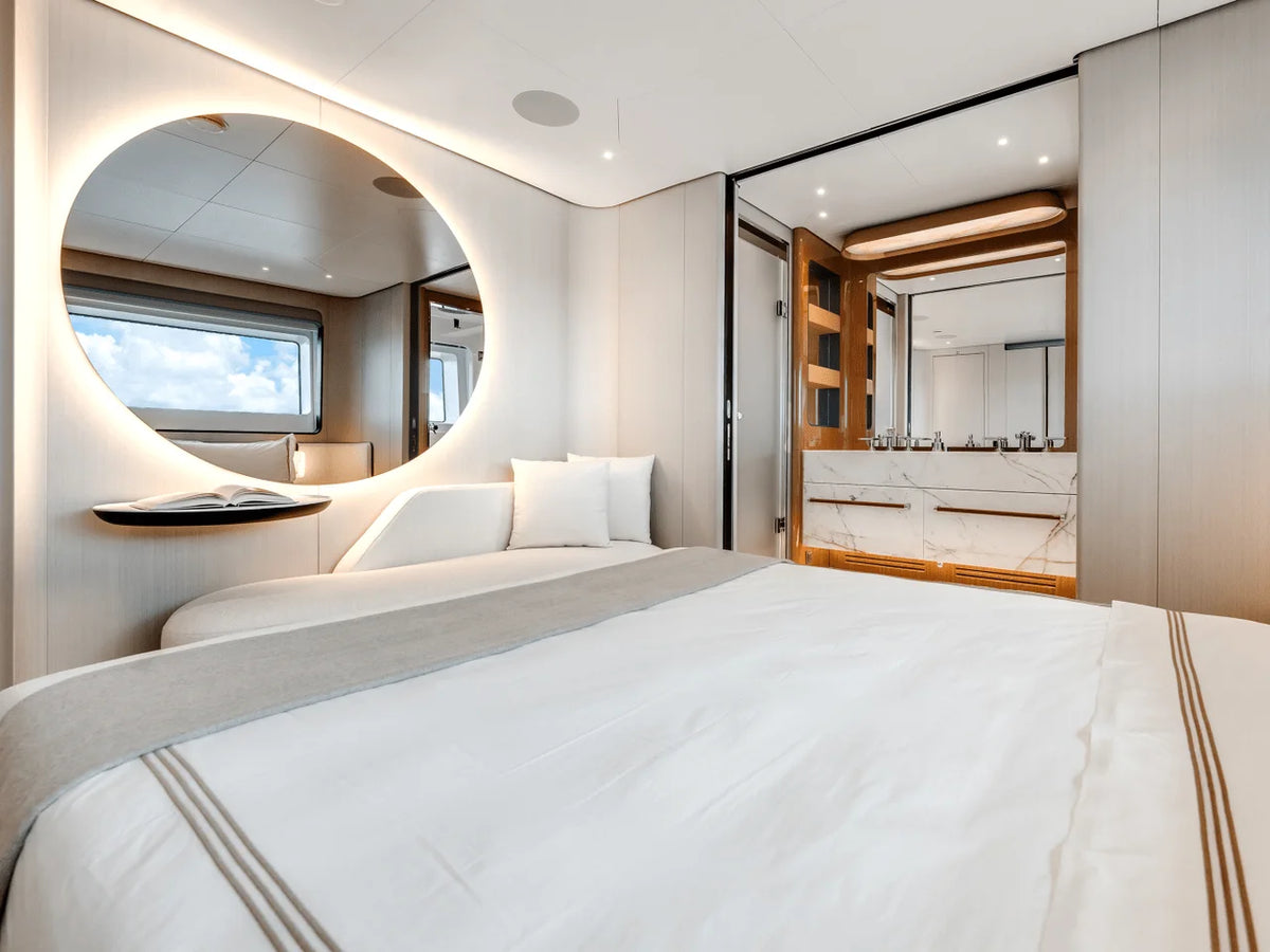 2027 Azimut Grande 36M 115.0 feet, Inuvik, Northwest Territories #23