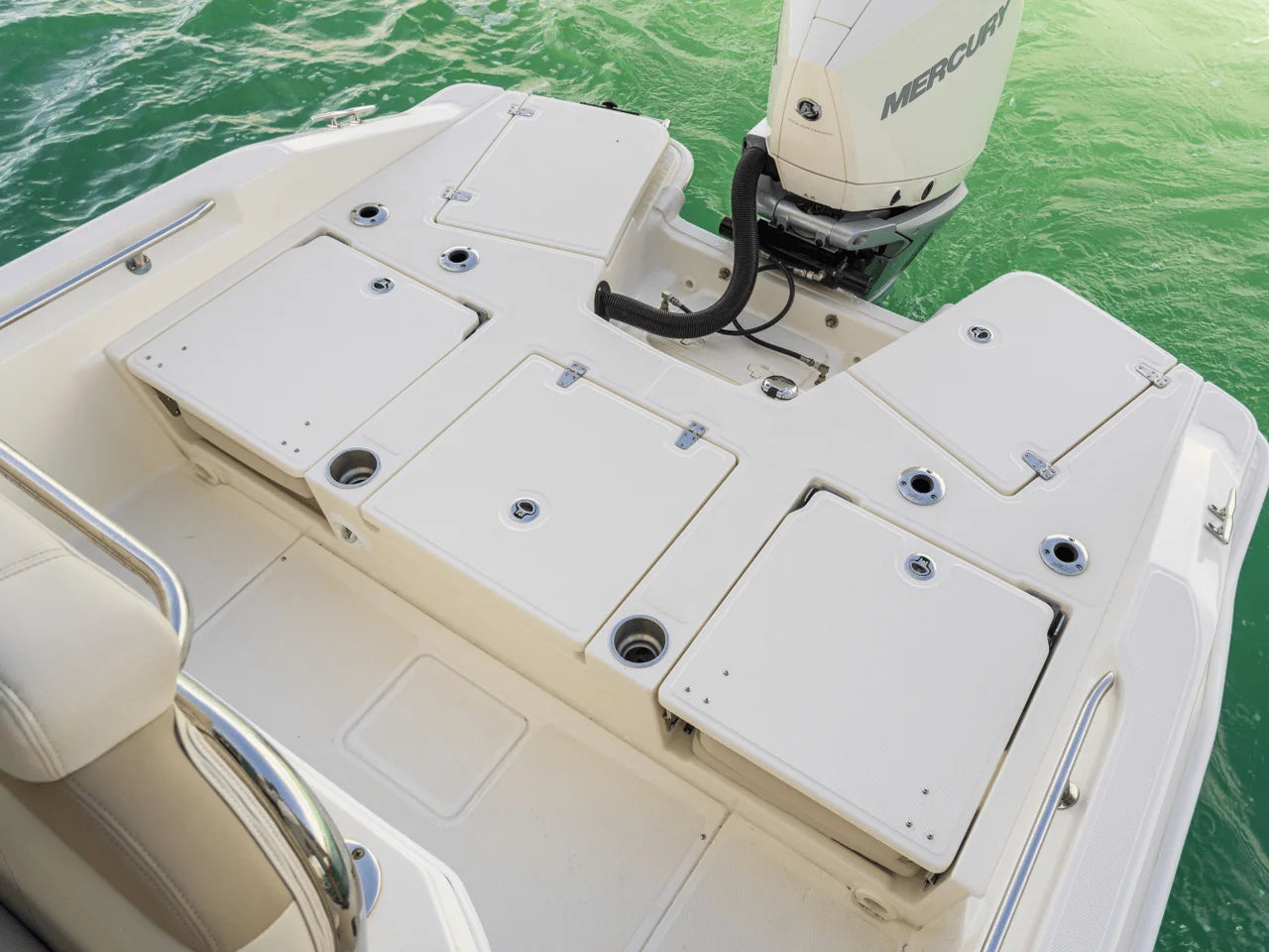 2027 Boston Whaler 250 Dauntless 25.0 feet, Naples, Florida #62