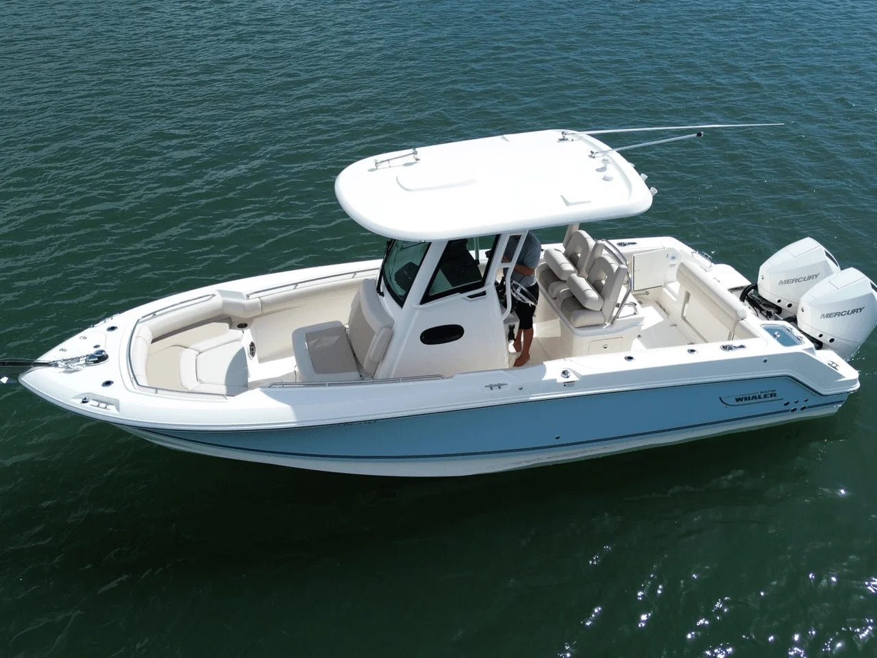 2024 Boston Whaler 250 OUTRAGE 25.0 feet, Wrightsville Beach, North Carolina #8