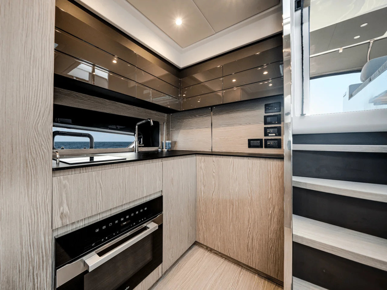 2024 Azimut Atlantis 45 45.0 feet, Miami, FL #26
