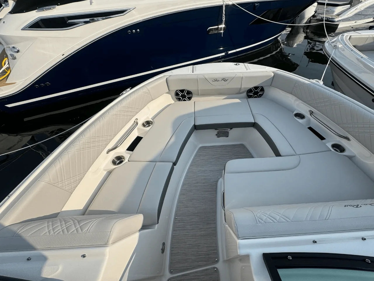 2026 Sea Ray SDX 230 Outboard 23.0 feet, Somers Point, New Jersey #27