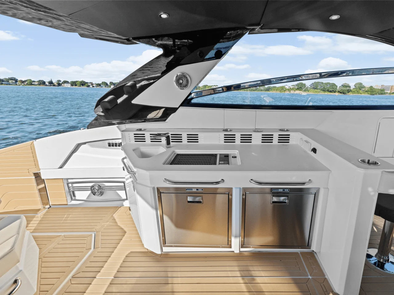 2025 Cruisers Yachts 42 GLS Outboard 42.0 feet, Quincy, MA #9