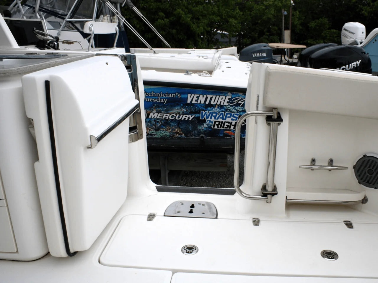 2017 Boston Whaler 320 VANTAGE 32.0 feet, Marathon, FL #20