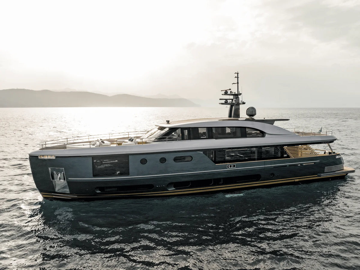 2027 Azimut Magellano 30M 98.0 feet, Inuvik, Northwest Territories #9