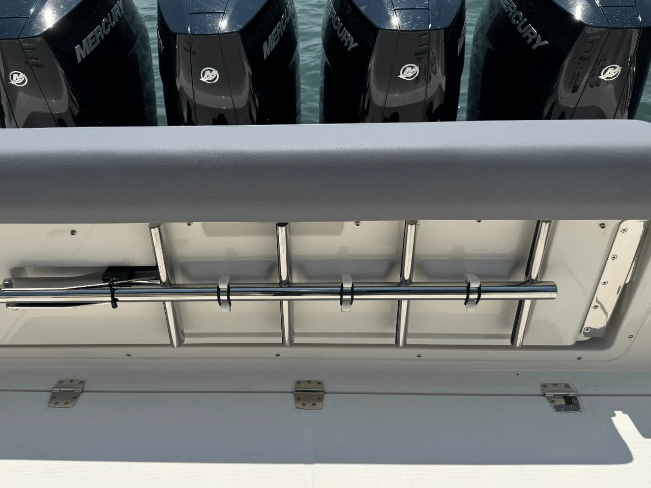 2025 Boston Whaler 380 Realm 38.0 feet, Huntington, NY #9