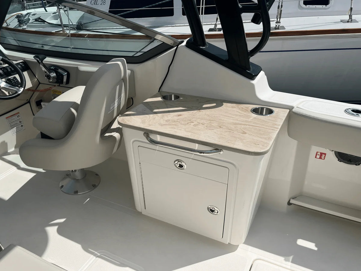 2026 Boston Whaler 240 Vantage 24.0 feet, Westbrook, Connecticut #8