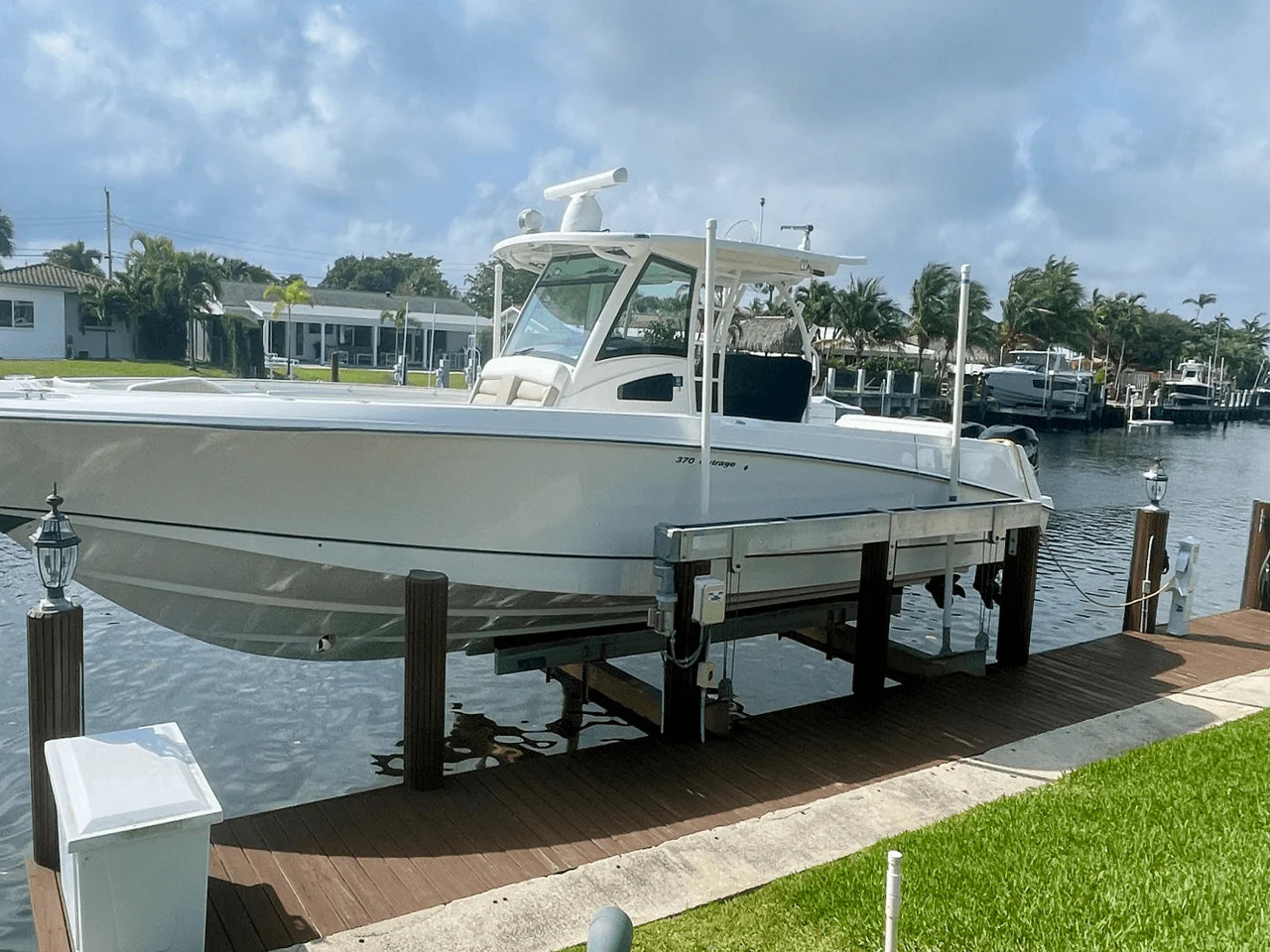 2012 Boston Whaler 370 OUTRAGE 37.0 feet, Pompano Beach, FL #7