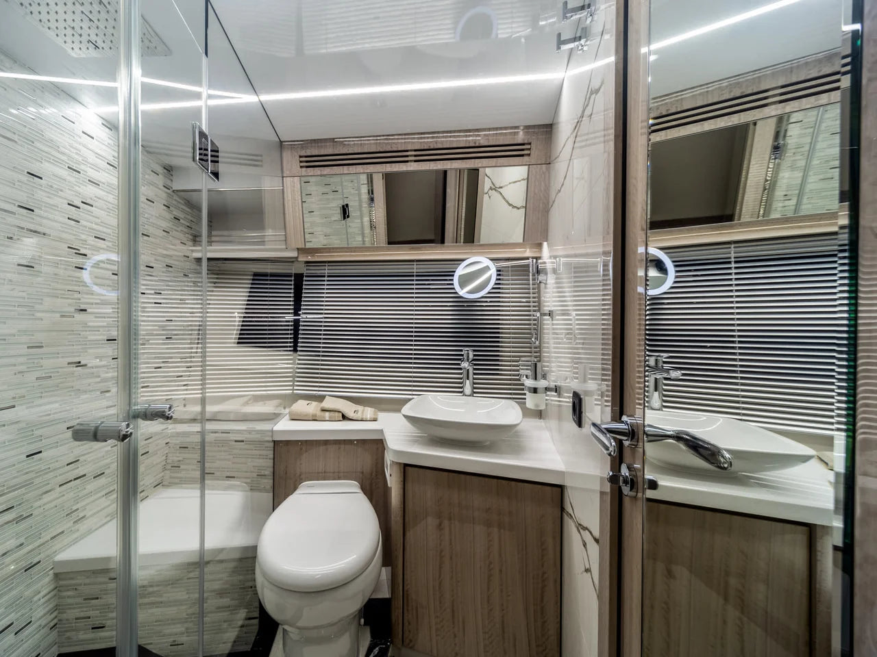 2026 Galeon 700 SKY 72.0 feet, Inuvik, Northwest Territories #63