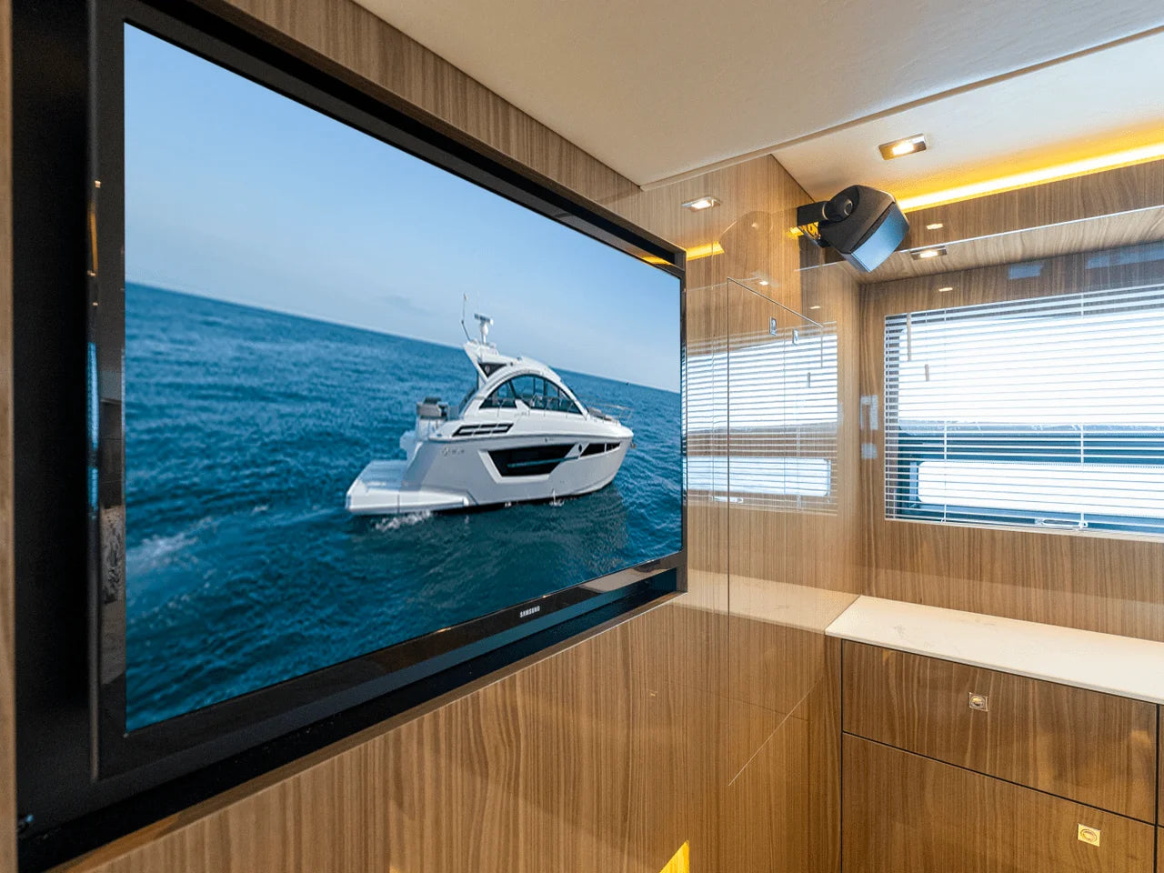 2026 Cruisers Yachts 50 Cantius 50.0 feet, Inuvik, Northwest Territories #64