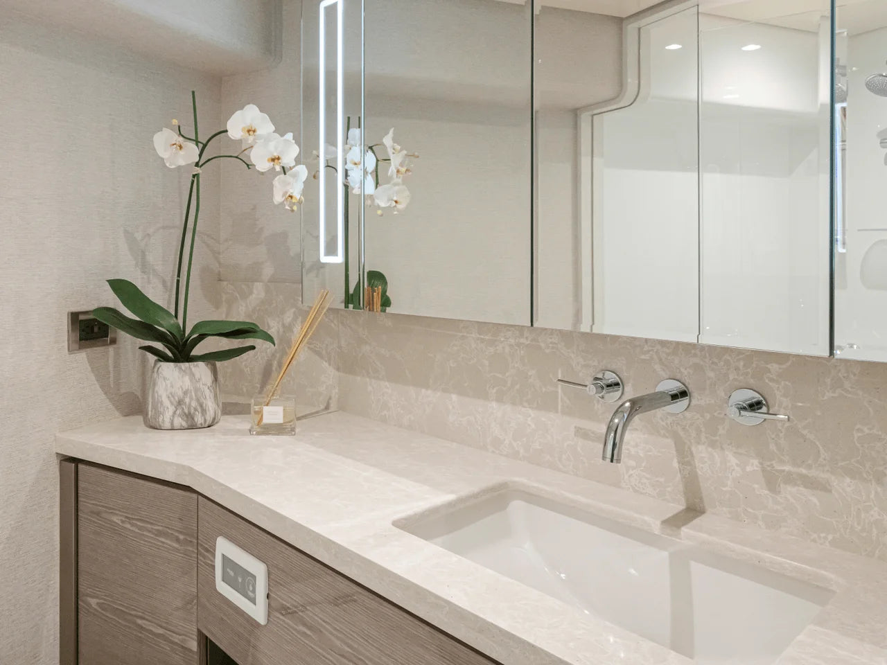 2025 Ocean Alexander 27R 88.0 feet, Pompano Beach, FL #80