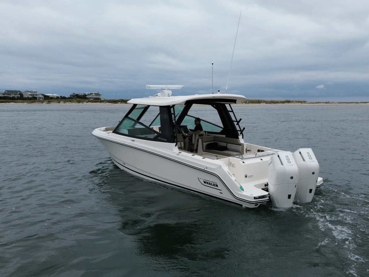 2026 Boston Whaler 330 Vantage 33.0 feet, Wrightsville Beach, North Carolina #12