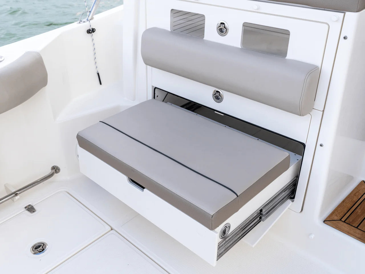 2026 Boston Whaler 365 Conquest 36.0 feet, Quincy, MA #67