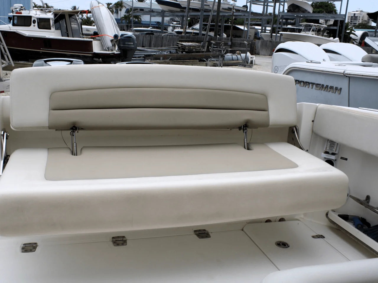 2017 Boston Whaler 320 VANTAGE 32.0 feet, Marathon, FL #18