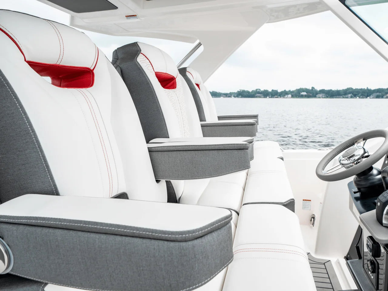 2025 Tiara Yachts LS 34 34.0 feet, Inuvik, Northwest Territories #62