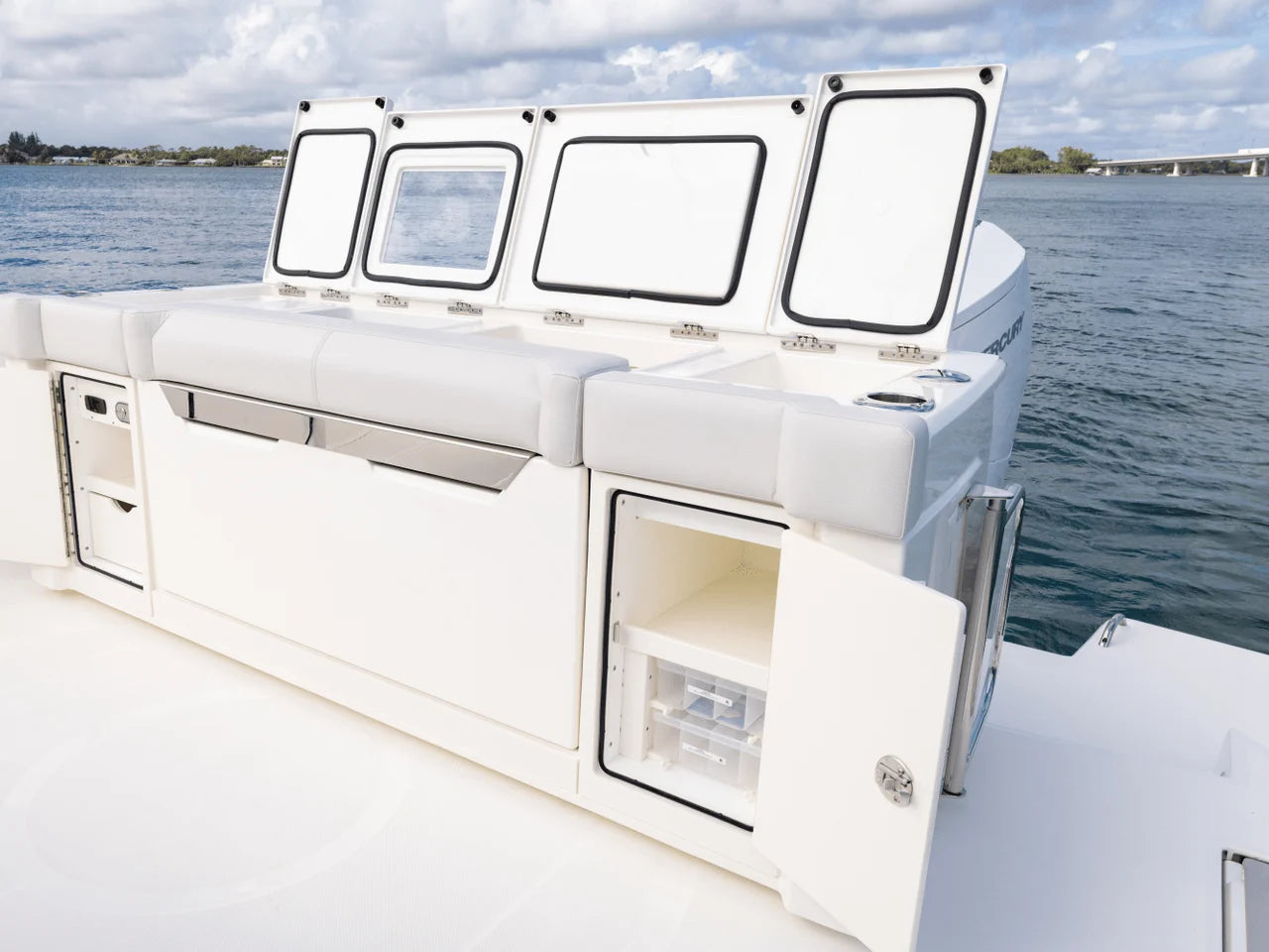 2025 Tiara Yachts LS 43 43.0 feet, Inuvik, Northwest Territories #14