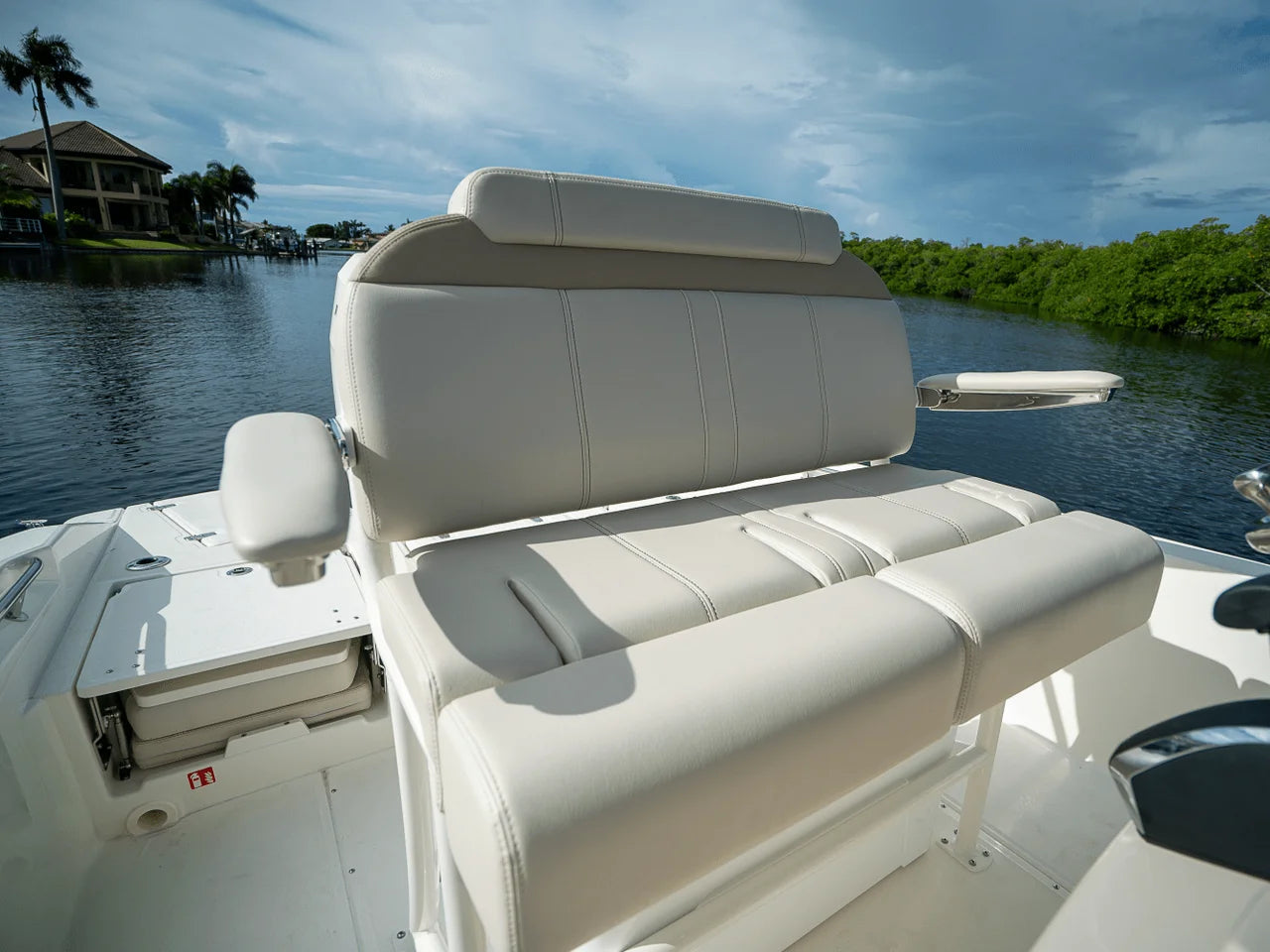 2026 Boston Whaler 250 Dauntless 25.0 feet, Fort Myers, FL #13