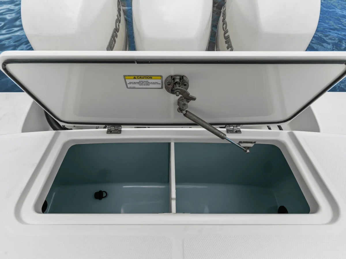 2018 Boston Whaler 380 OUTRAGE 38.0 feet, Naples, Florida #38