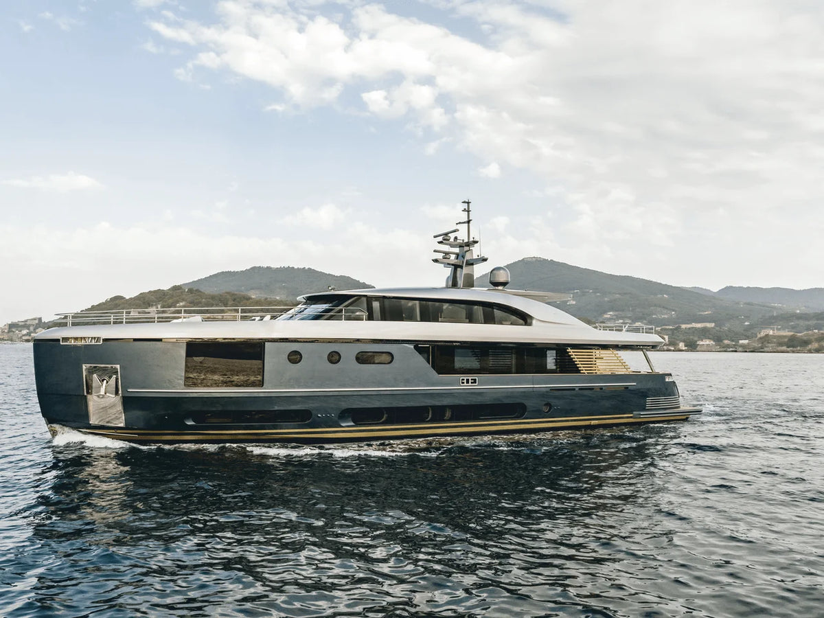 2027 Azimut Magellano 30M 98.0 feet, Inuvik, Northwest Territories #12