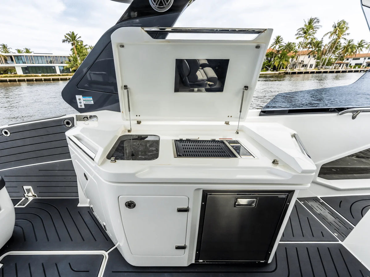 2023 Galeon 325 GTO 32.0 feet, Pompano Beach, FL #12