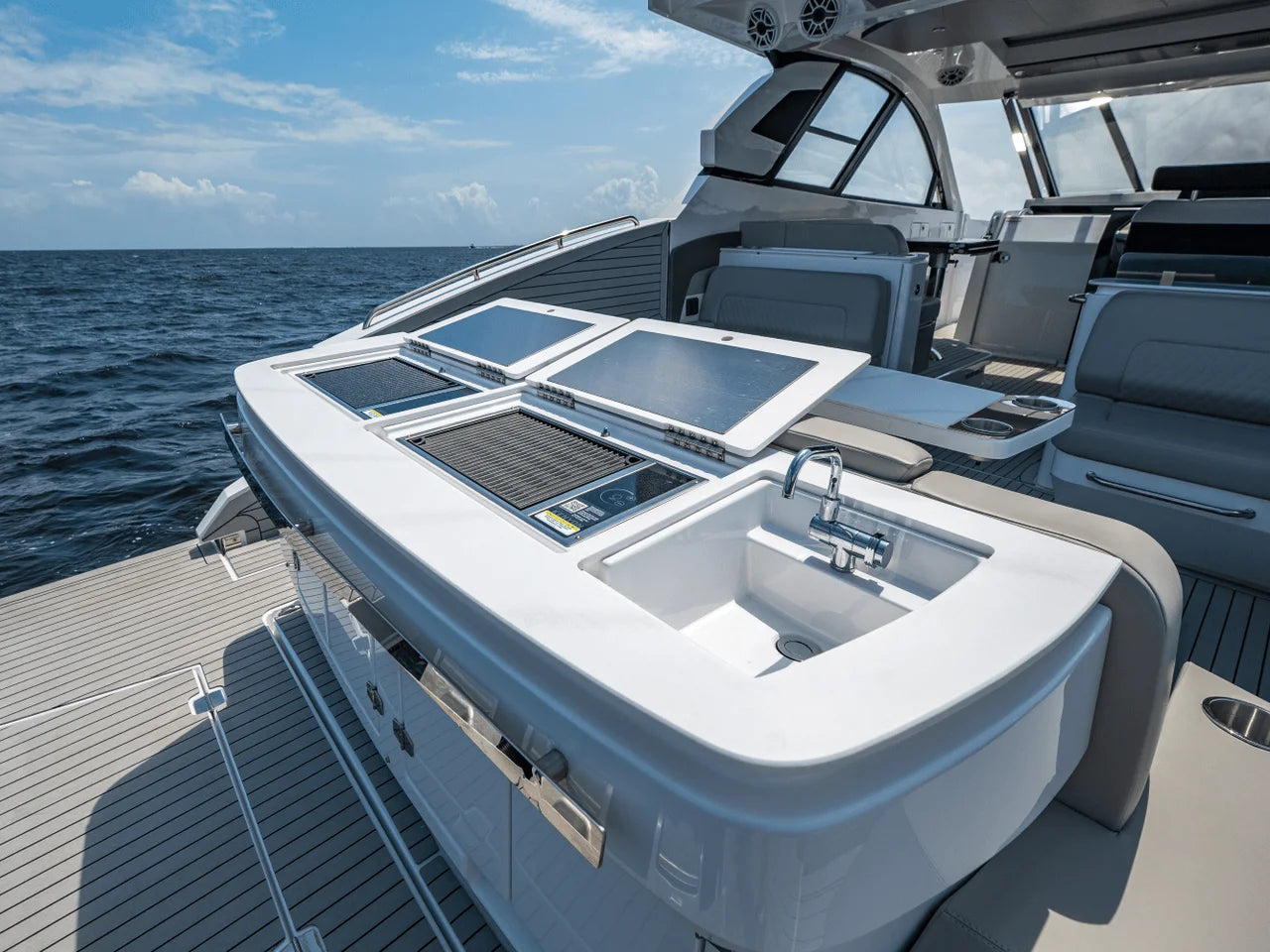 2025 Cruisers Yachts 50 GLS 50.0 feet, Pensacola, Florida #24