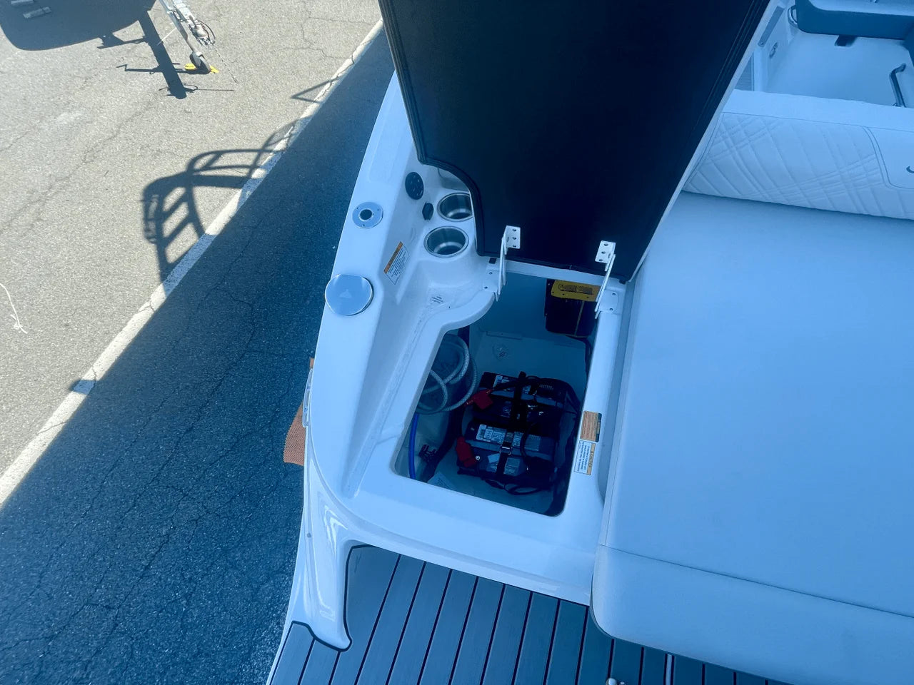 2026 Sea Ray SDX 250 Outboard 25.0 feet, Danvers, Massachusetts #4