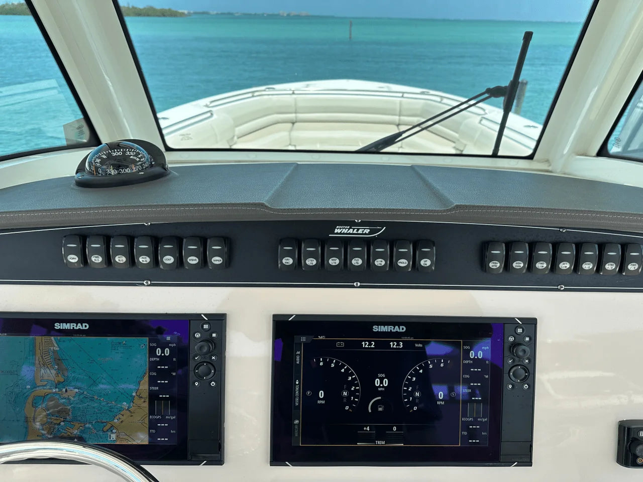 2018 Boston Whaler 330 Outrage 33.0 feet, Naples, Florida #17