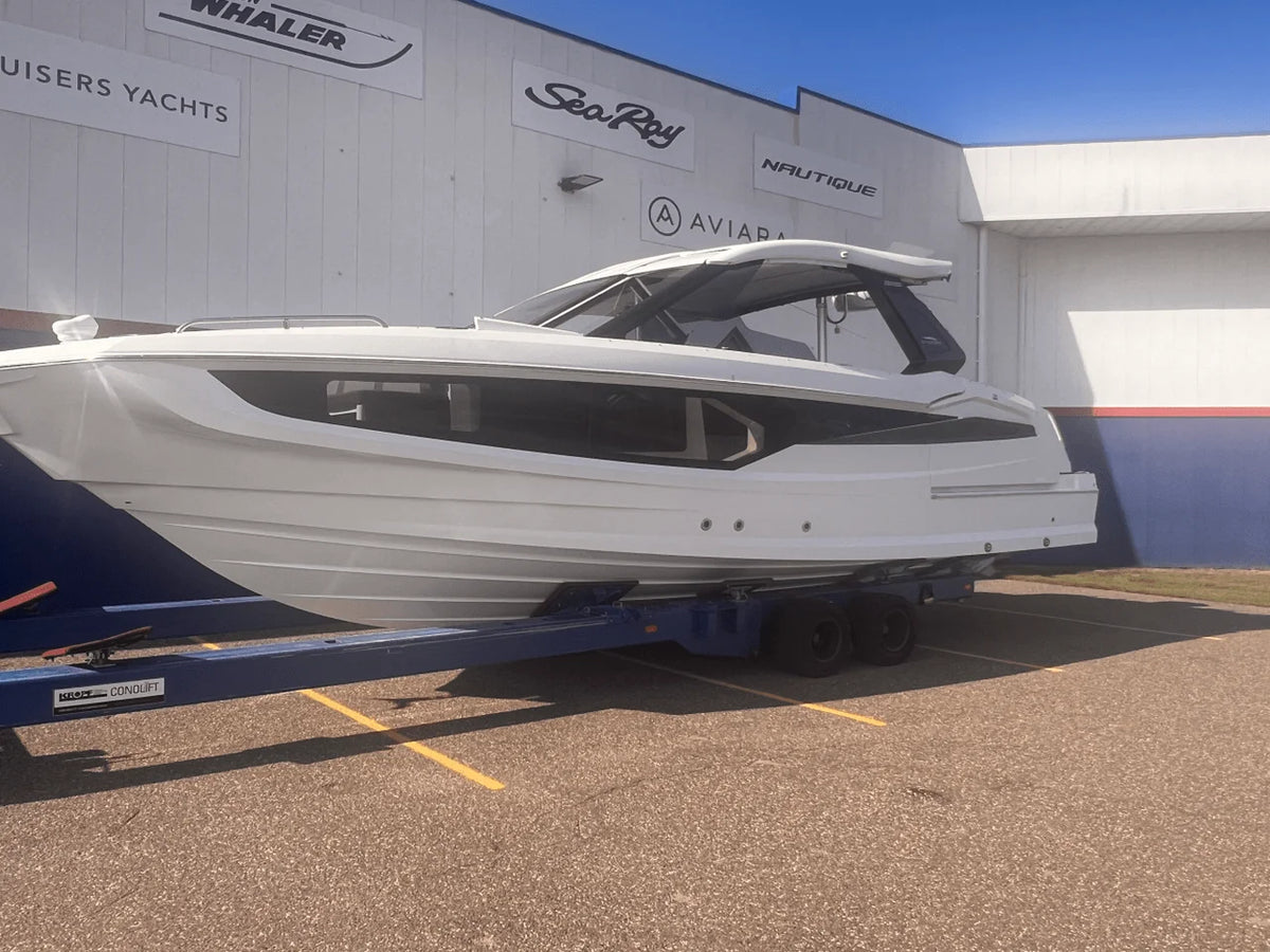 2023 Galeon 325 GTO 32.0 feet, Excelsior, Minnesota #1