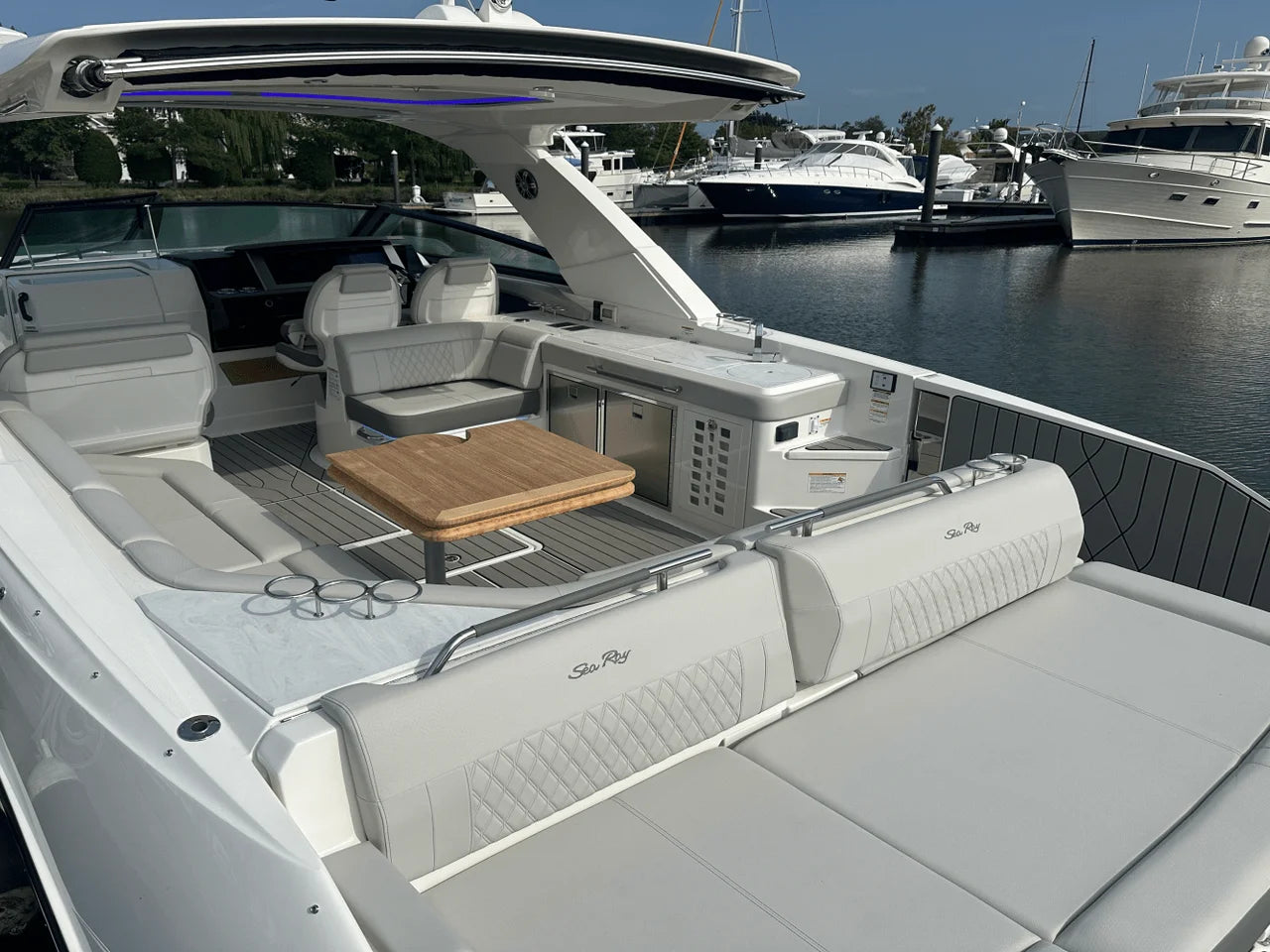 2025 Sea Ray SLX 400 Outboard 40.0 feet, Grasonville, Maryland #9