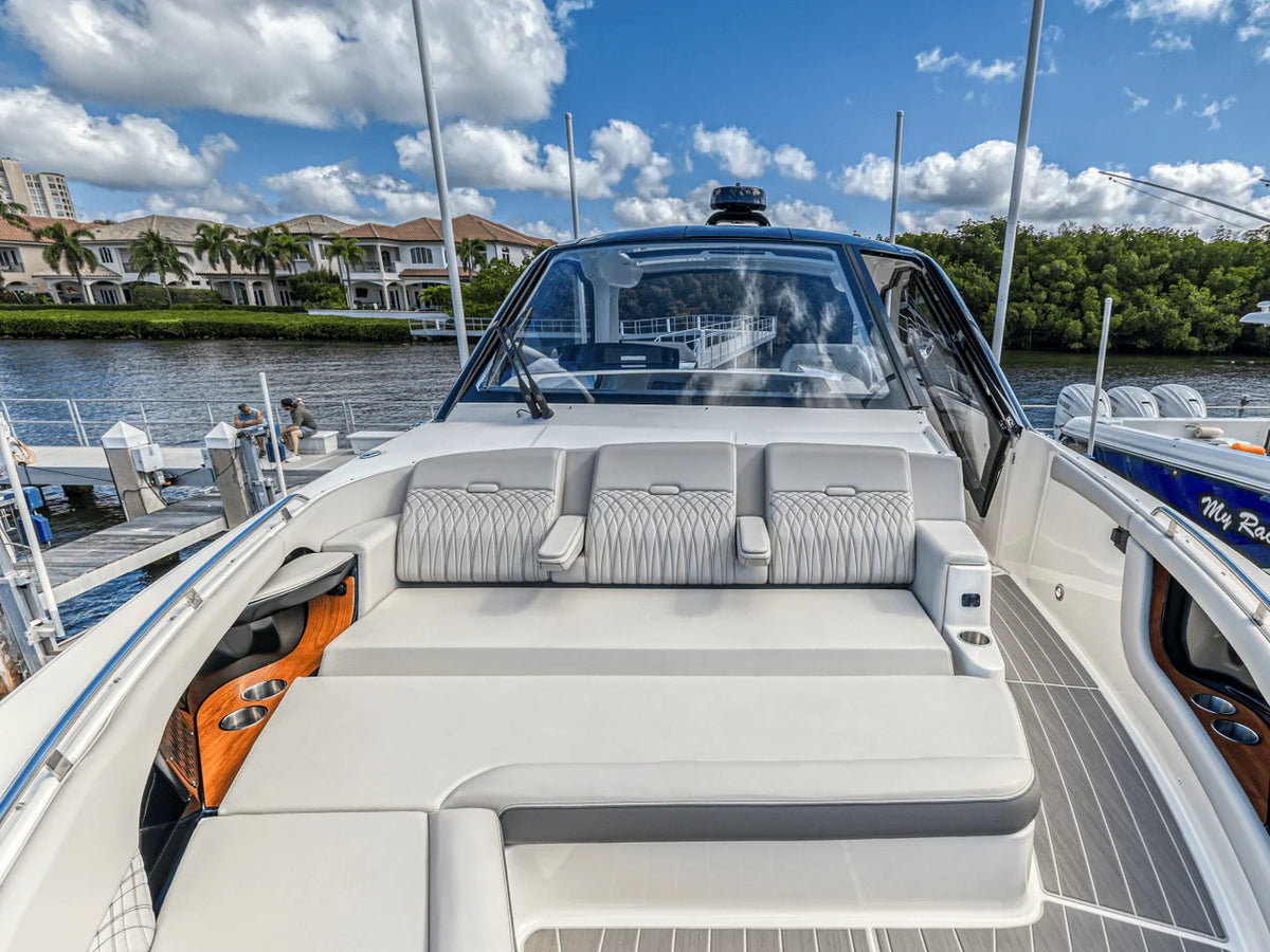 2022 Sea Ray 370 SUNDANCER OUTBOARD 37.0 feet, Highland Beach, FL, FL #59
