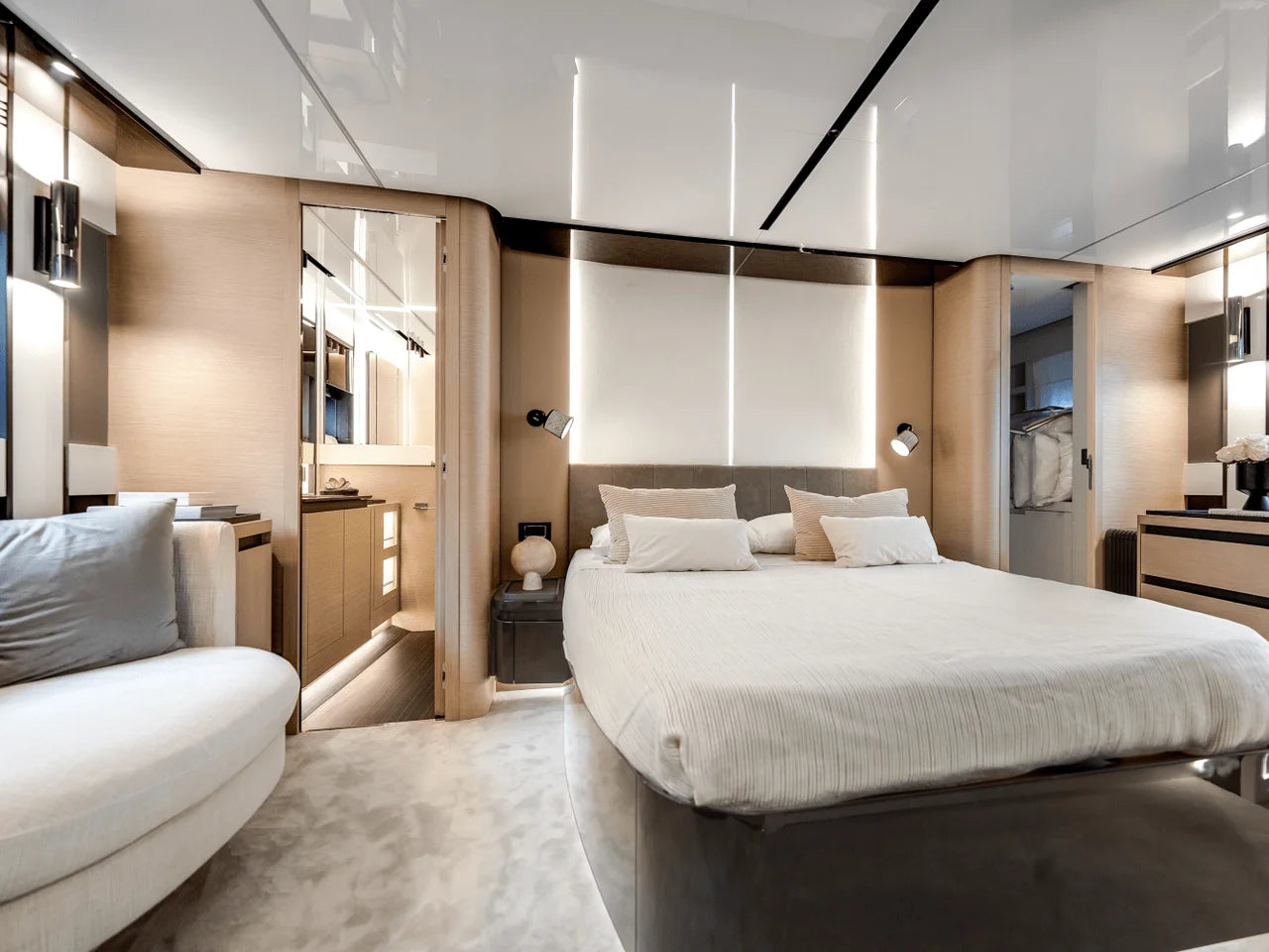 2024 Azimut S8 80.0 feet, Miami, FL #39
