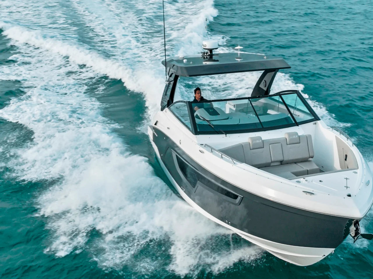 2027 Cruisers Yachts 34 GLS Outboard 34.0 feet, Sarasota, FL #52